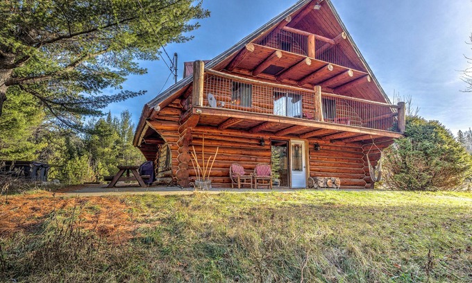 Notre-Dame-de-la-Merci Cabaña | Chalet en bois rond du Caribou