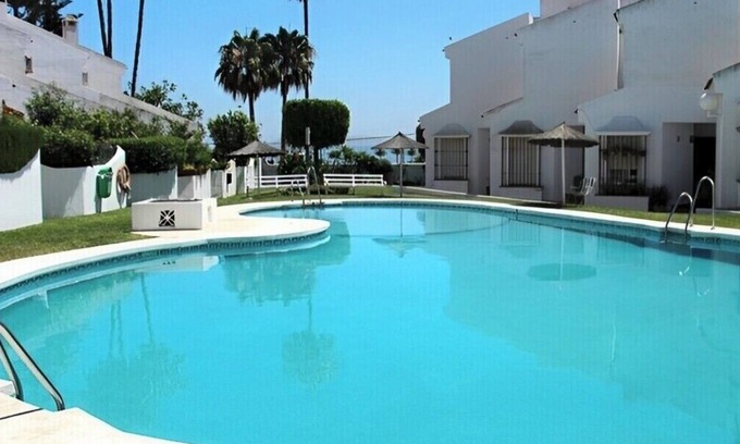 Velez-Malaga Chalet De Esquí | Chalet en 1ª línea de playa,en la Costa del Sol.Ideal familas,mascotas aceptadas