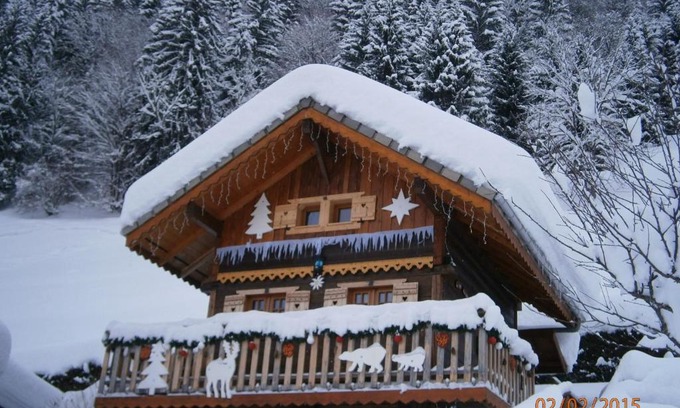 Saint-Jean-dʼAulps Chalet De Esquí | Chalet Fleur des Neiges