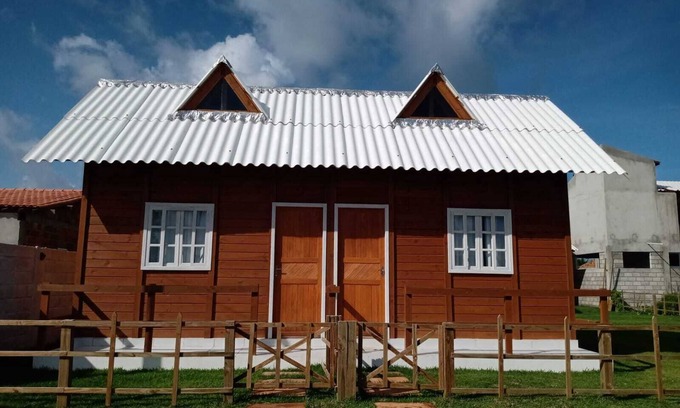 Entre Rios Chalet De Esquí | Chalet for 1 or 2 people at Recanto Arvoredo in Subáuma, Linha Verde - Bahia