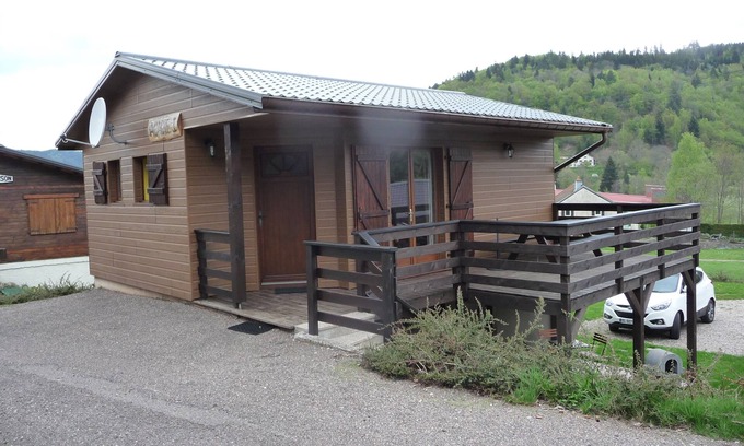 Saint-Maurice-sur-Moselle Chalet De Esquí | Chalet al pie del globo de Alsacia cerca de las tiendas, mientras está tranquilo