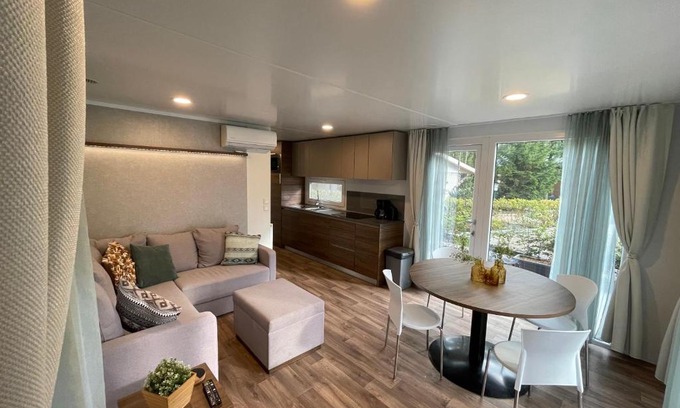 Zutendaal Chalet De Esquí | Chalet Het Edelhert