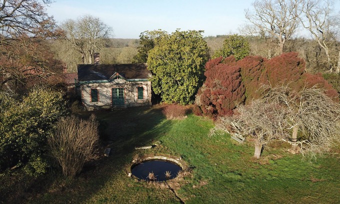 Maisdon-sur-Sevre Chalet De Esquí | Chalet in the heart of a park