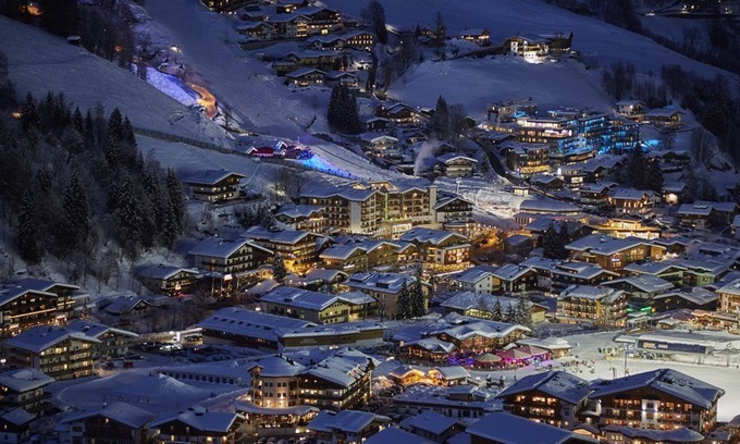 Hinterglemm Chalet De Esquí | Gran chalet de esquí de 12 amigos o compartir en familia en el centro del pueblo Hinterglemm.