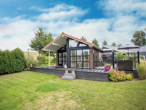 Kattendijke Chalet De Esquí | Chalet in Kattendijke near Eastern Scheldt