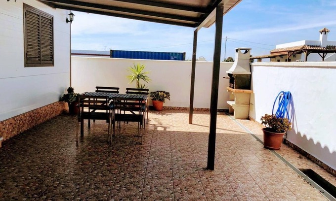 El Palmar Villa | Chalet en el Palmar solo FAMILIAS Y PAREJAS