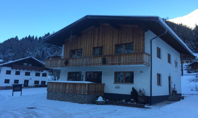 Steeg Apartamento | Chalet en Steeg cerca de pistas de esquí