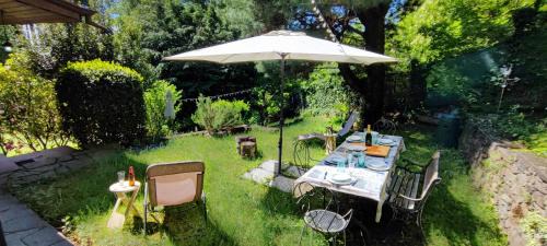 Nebbiuno Chalet De Esquí | Chalet in the Woods House for 8 Persons and Large Garden
