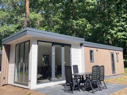 Beekbergen-Zuid Chalet De Esquí | Chalet in Veluwe near Hoge Veluwe Park
