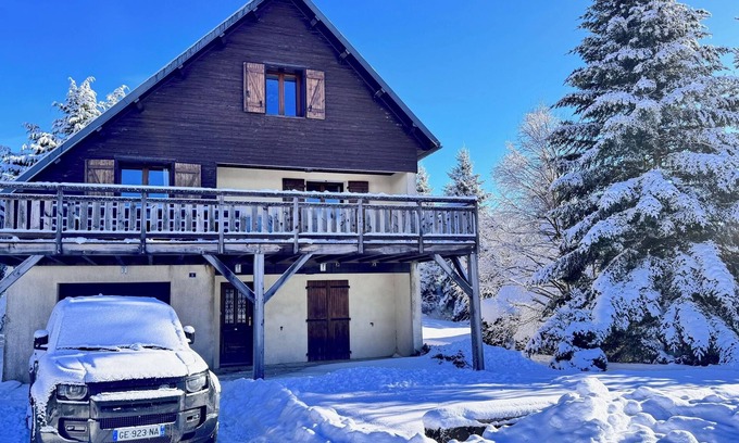 Besse-et-Saint-Anastaise Chalet De Esquí | CHALET L'ALPAGA SUPER BESSE HASTA 14 PERSONAS