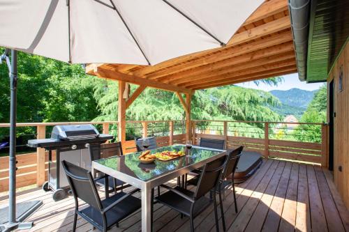 Masevaux-Niederbruck Chalet De Esquí | Chalet 'La Forêt Enchantée', nature, calme et jacuzzi au coeur de la Vallée
