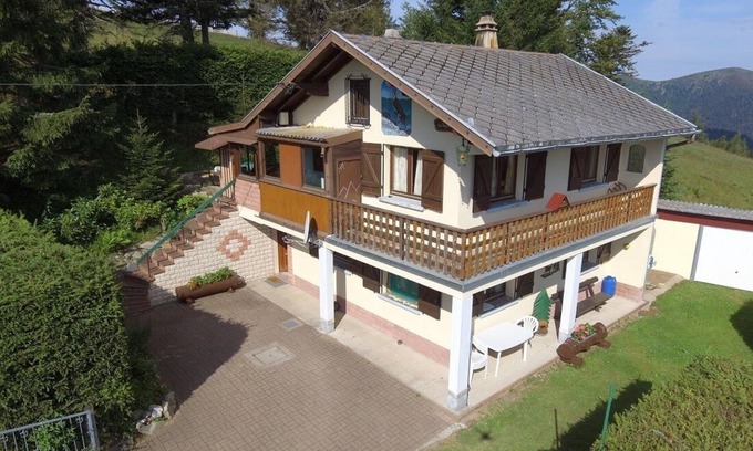 Mittlach Chalet De Esquí | Casa de campo en un chalet en el valle de Munster entre Alsacia y Vosges.