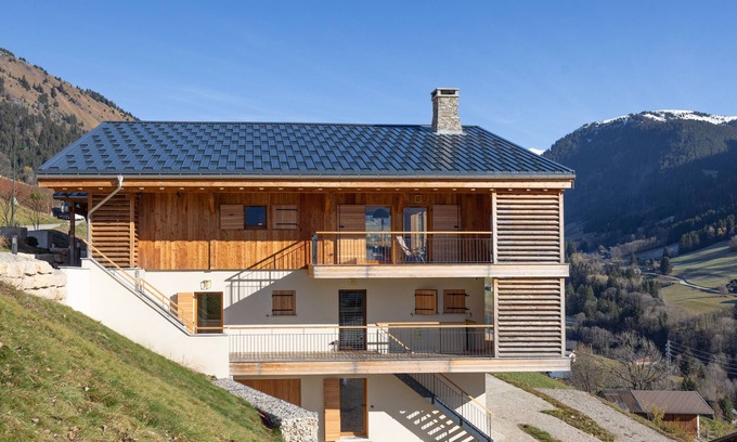 Hauteluce Chalet De Esquí | Chalet 'Les Galetas Du Mont Blanc' con terraza privada, balcón y Wi-Fi
