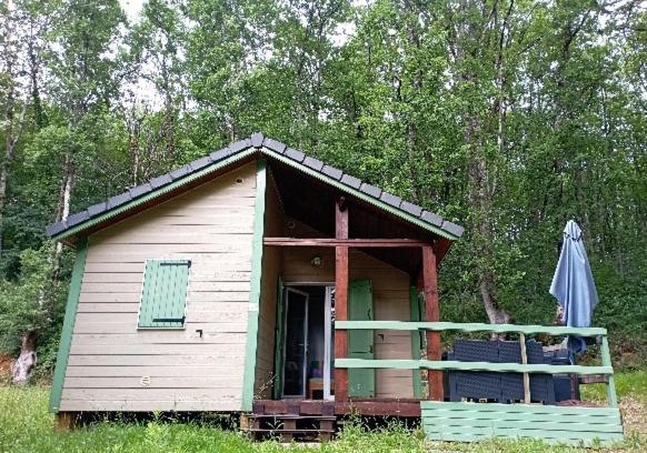 Lissac-sur-Couze Chalet De Esquí | Chalet les Hameaux du Perrier