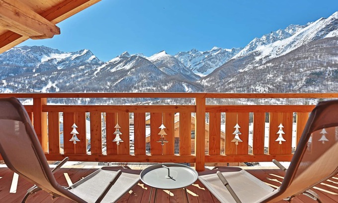 Monetier-les-Bains Chalet De Esquí | Chalet y SPA Serre Chevalier