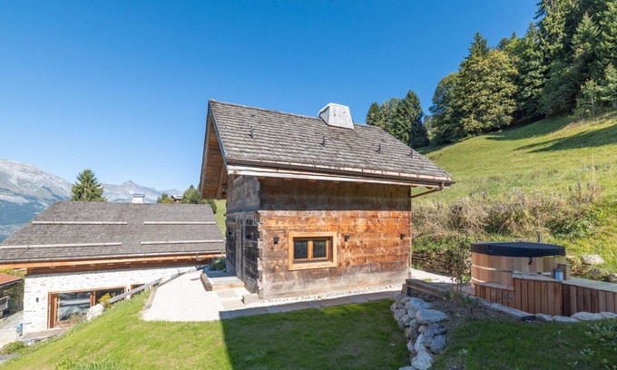Combloux Chalet De Esquí | Chalet 'Mazot De La Pointe Percée' with Balcony