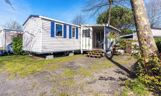 Gastes Alquiler De RV | Chalet 'Mobilehome Véronique ' con terraza privada, Wi-Fi y aire acondicionado