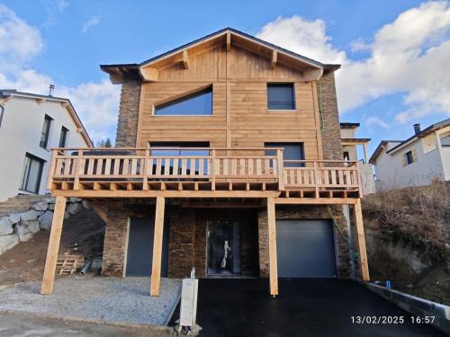 Egat Chalet De Esquí | Chalet NEUF Jacuzzi Terrasse Salle jeux proche Font Romeu