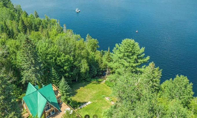 Chertsey Chalet De Esquí | Chalet Nid Vert, Chalet Lanaudiere w/ SPA 1hr from MTL