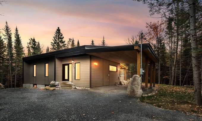 Notre-Dame-de-la-Merci Casa | Chalet Oasis du Bois