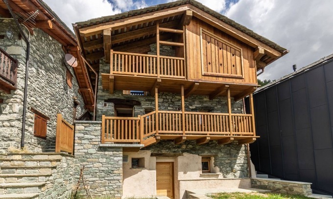 Valtournenche Apartamento | Chalet Pessey Nature & Silence| Petits Reins Apartment