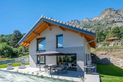 Saint-Jean-Saint-Nicolas Chalet De Esquí | Chalet Soleil Bœuf et Spa de l'adouss
