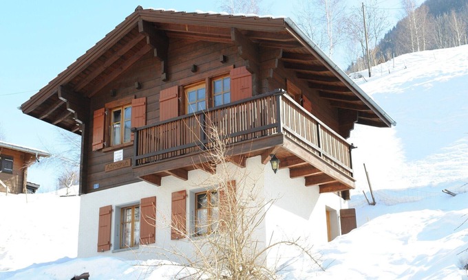 Bister Chalet De Esquí | Chalet a pasos de las pistas