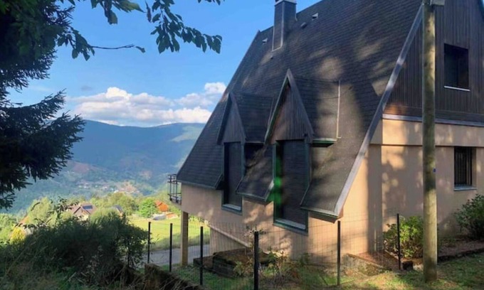 Kruth Casa | Chalet-style house in the heart of nature