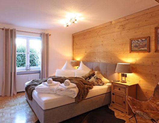 Oberstdorf Apartamento | 'Chalet-Style' ruhige & zentrale 3-Raum-Suite direkt am Kurpark