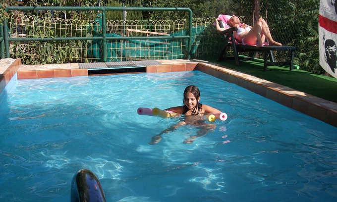 Aritzo Chalet De Esquí | Su Foxile Chalet con barbacoa y piscina se ofrece del 21 al 24 de agosto.