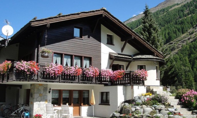 Saas Grund Chalet De Esquí | Chalet Sunstar - Kleine Ferienwohnung