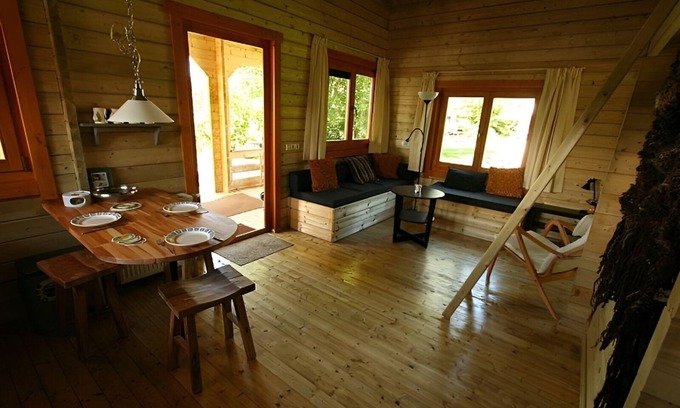 Zoutkamp Chalet De Esquí | Chalet the Kingfisher on small nature campsite 't Ol Gat