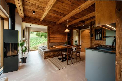 Eibiswald Casa | Chalet "Troadkostn" mit finnischer Panoramasauna & Edelstahl Hot Tub