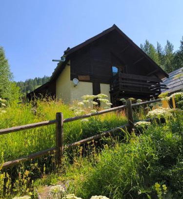 Abries Chalet De Esquí | Chalet vue montagne nature à Abriès Queyras