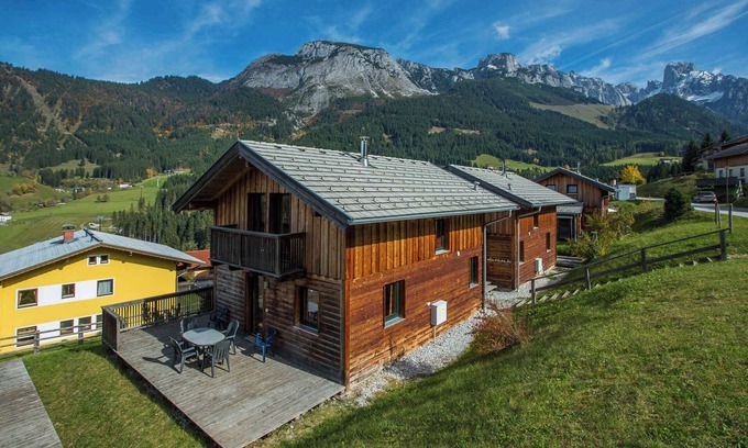 Wagrain Chalet De Esquí | Apartamento vacacional Con entrada diaria gratuita al mundo del agua