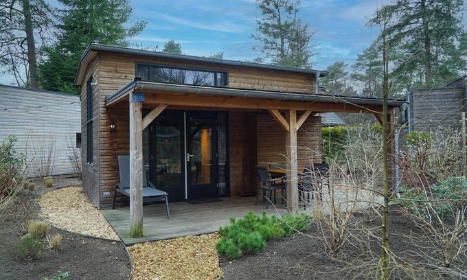 Beekbergen-Zuid Casa | Chalet with 3 bedrooms and a terrace