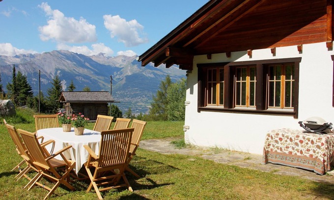 Agettes Chalet De Esquí | El chalet perfecto para familias, tanto en invierno como en verano.