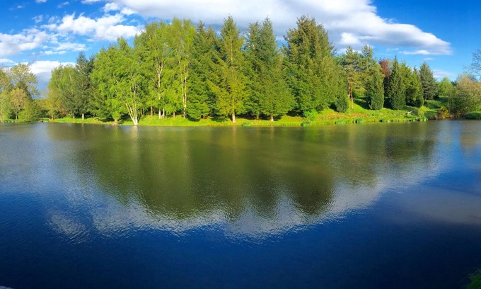 Brazey-en-Morvan Chalet De Esquí | Chalet de 60m2 con lago privado, 4/6 personas con pesca NOKILL gratis