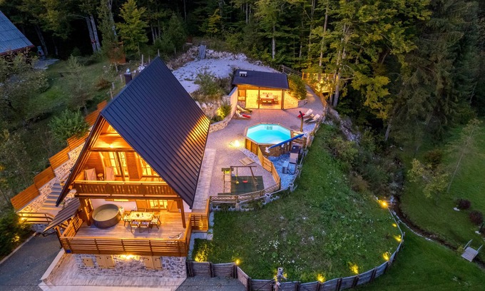 Lokve Chalet De Esquí | Chalet with sauna and whirlpool
