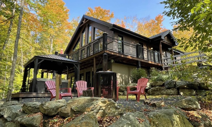 Eastman Chalet De Esquí | Chalets Signature Eastman, Chalet Le PÜR