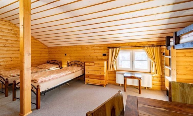 Rokytnice nad Jizerou Apartamento | Chalupa U Bobra by Interhome