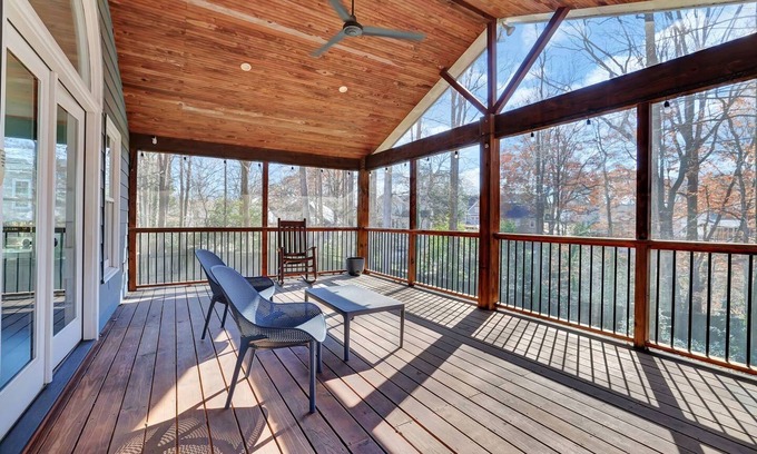 Chamblee Casa | Chamblee Retreat 3BR Home w Spacious Porch