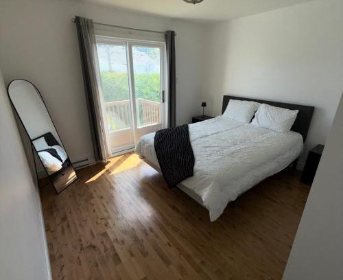 Sainte-Catherine Casa | Chambre à louer proche de Montréal