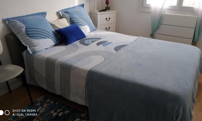 Saint-Assiscle Casa | CHAMBRE CONFORTABLE,GARE,Climatisation,PARKING,WIFI,pt déjeuner compris