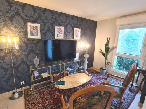 Bruges Apartamento | Chambre d'Amour Jacuzzi Bordeaux Parking