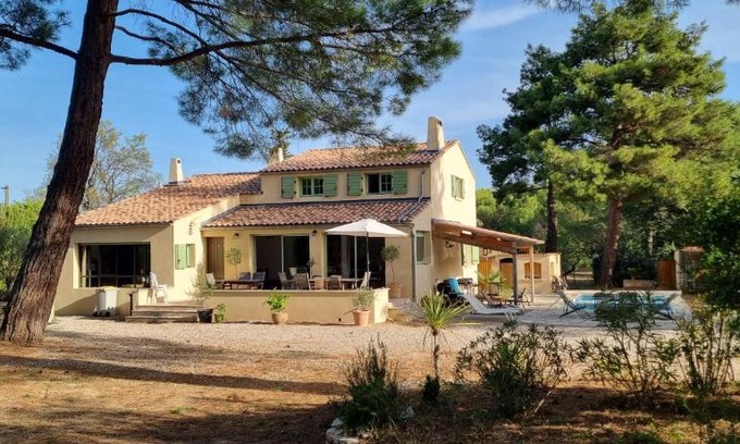 Eguilles Cama Y Desayuno | Chambre d'hôte BB proche d'Aix en Provence