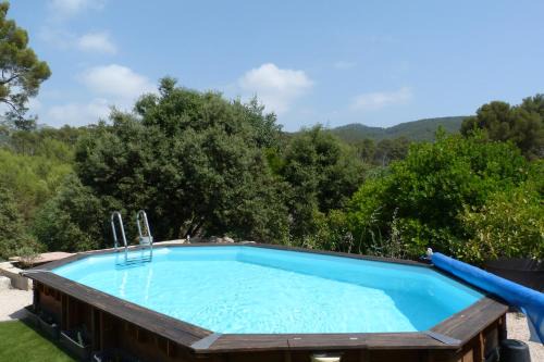 Gemenos Casa | Chambre d'hôte, SdB & accès privé, piscine, jardin