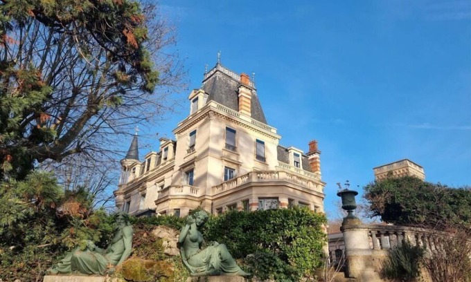 Feyzin Apartamento | Habitación "oriental", una inmersión en la cultura francesa de 1900.