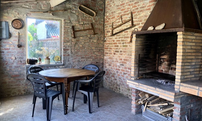Monts-en-Ternois Cama Y Desayuno | Vrbo Property
