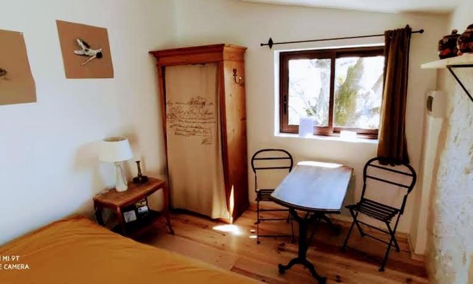 Trigance Cama Y Desayuno | Chambre de la Roche Trouée GR49 TRIGANCE